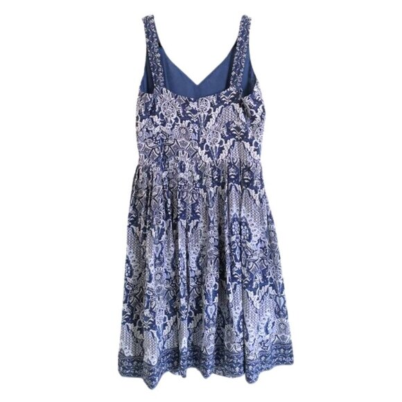 Talbots Silk Floral Print V-Neck Midi Fit-N-Flare Dress Lined Back Zip Size 12 - Picture 4 of 5